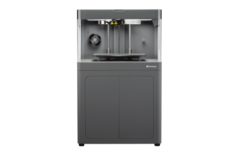 カーボン3Dプリンター Markforged X7の写真
